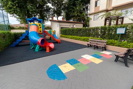 Apartamento para alugar com 50m², 2 quartos e 1 vagaÁrea comum - Playground