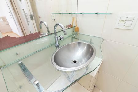 Apartamento para alugar com 50m², 2 quartos e 1 vaga Apartamento para alugar com 50m², 2 quartos e 1 vagaBanheiro