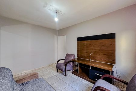 Casa para alugar com 80m², 2 quartos e 1 vagaSala