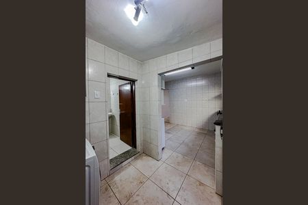 Casa para alugar com 80m², 2 quartos e 1 vagaÁrea de Serviço