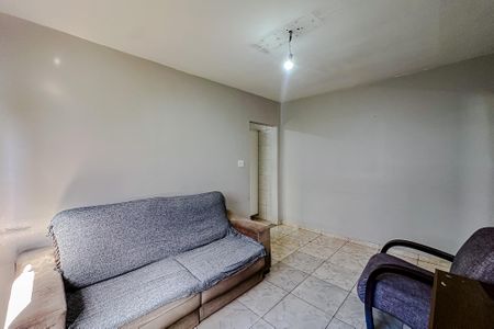 Casa para alugar com 80m², 2 quartos e 1 vagaSala