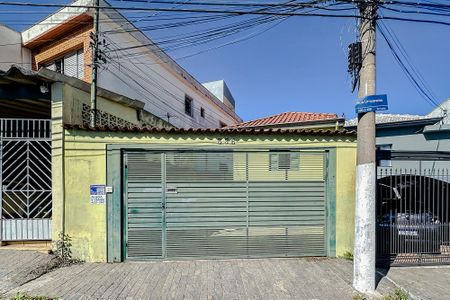 Casa para alugar com 80m², 2 quartos e 1 vagaFachada - Plaquinha