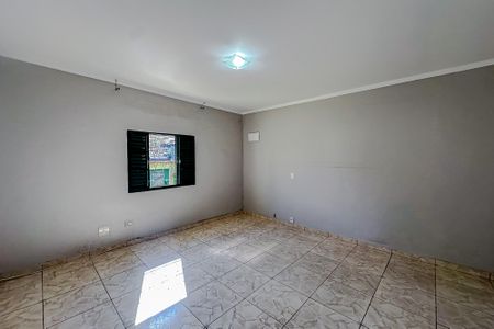 Casa para alugar com 80m², 2 quartos e 1 vagaQuarto 1
