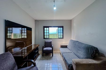 Casa para alugar com 80m², 2 quartos e 1 vagaSala