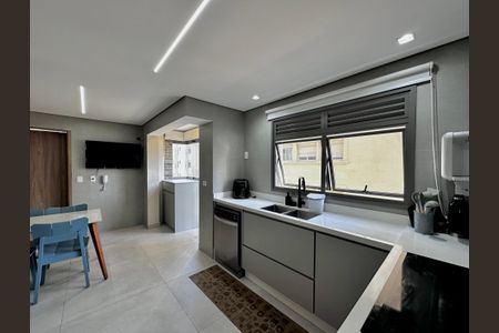 Apartamento à venda com 141m², 3 quartos e 2 vagasCozinha