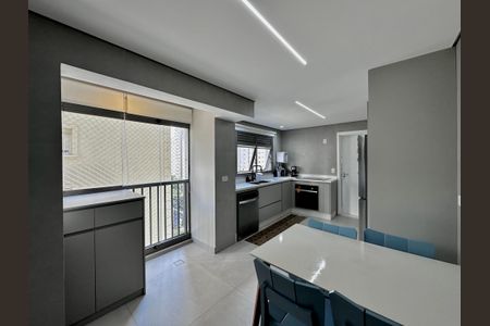 Apartamento à venda com 141m², 3 quartos e 2 vagasCozinha