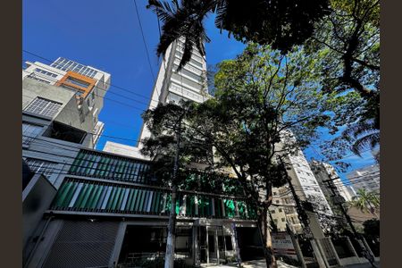 Apartamento à venda com 141m², 3 quartos e 2 vagasFachada