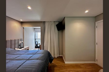 Apartamento à venda com 141m², 3 quartos e 2 vagasSuíte 1