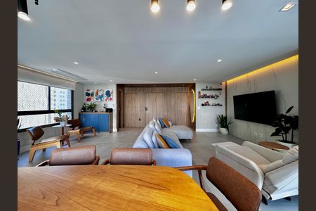 Apartamento à venda com 141m², 3 quartos e 2 vagasSala