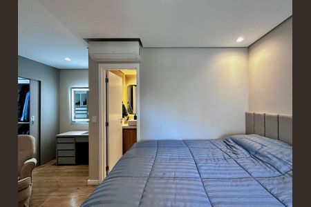 Apartamento à venda com 141m², 3 quartos e 2 vagasSuíte 1