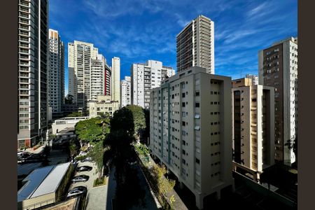 Apartamento à venda com 141m², 3 quartos e 2 vagasVista