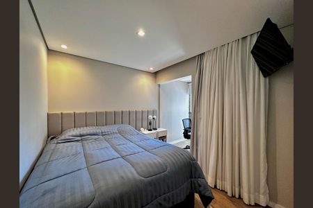 Apartamento à venda com 141m², 3 quartos e 2 vagasSuíte 1