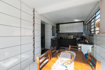 Casa à venda com 450m², 3 quartos e 3 vagasCozinha