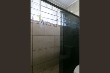 Casa à venda com 450m², 3 quartos e 3 vagasBanheiro 2