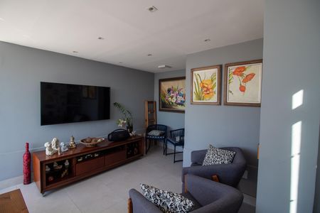 Apartamento à venda com 163m², 3 quartos e 3 vagasCobertura