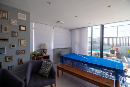 Apartamento à venda com 163m², 3 quartos e 3 vagasCobertura