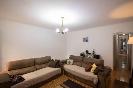 Casa à venda com 134m², 3 quartos e 2 vagas Casa à venda com 134m², 3 quartos e 2 vagasSala