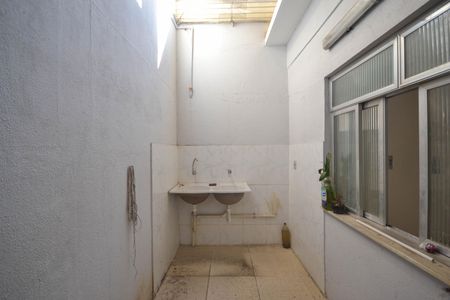 Apartamento para alugar com 80m², 2 quartos e sem vaga Apartamento para alugar com 80m², 2 quartos e sem vagaÁrea de Serviço