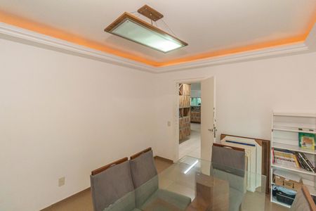 Apartamento para alugar com 450m², 4 quartos e 2 vagas Apartamento para alugar com 450m², 4 quartos e 2 vagasSala de Jantar