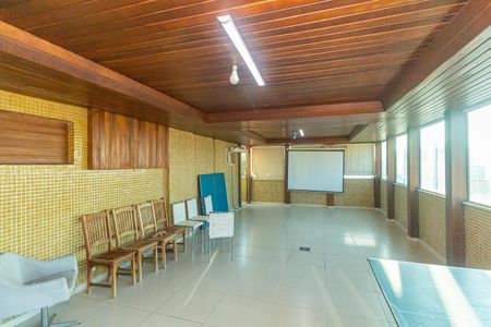 Apartamento para alugar com 450m², 4 quartos e 2 vagas Apartamento para alugar com 450m², 4 quartos e 2 vagasTerraço