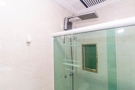 Apartamento para alugar com 450m², 4 quartos e 2 vagas Apartamento para alugar com 450m², 4 quartos e 2 vagasBanheiro da Suíte