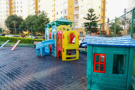 Apartamento para alugar com 60m², 2 quartos e 1 vaga Apartamento para alugar com 60m², 2 quartos e 1 vagaÁrea comum - Playground
