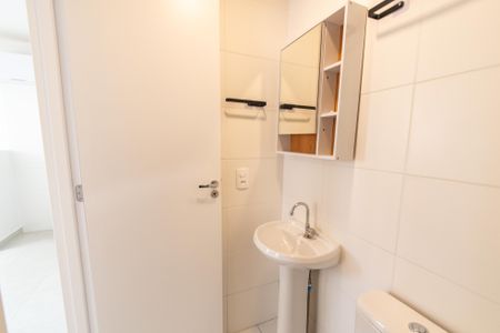 Apartamento à venda com 33m², 2 quartos e sem vagaBanheiro