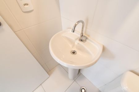 Apartamento à venda com 33m², 2 quartos e sem vagaBanheiro