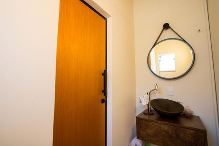 Apartamento para alugar com 100m², 2 quartos e 1 vaga Apartamento para alugar com 100m², 2 quartos e 1 vagaBanheiro de serviço