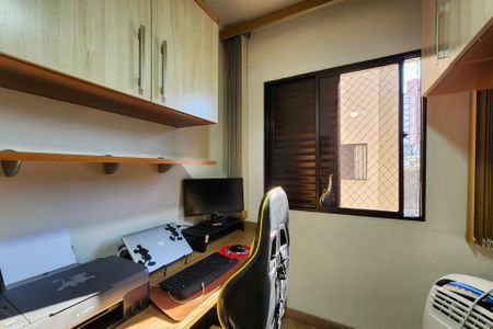 Apartamento à venda com 101m², 3 quartos e 2 vagasQuarto 1