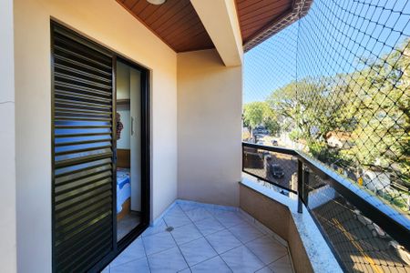 Apartamento à venda com 101m², 3 quartos e 2 vagasVaranda do Quarto 2