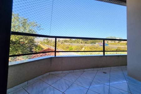 Apartamento à venda com 101m², 3 quartos e 2 vagasVaranda do Quarto 2