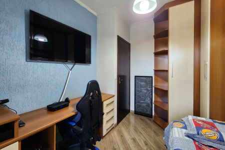 Apartamento à venda com 101m², 3 quartos e 2 vagasQuarto 2