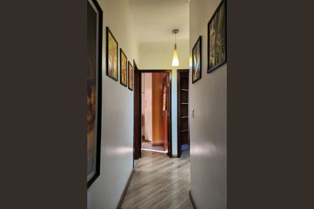 Apartamento à venda com 101m², 3 quartos e 2 vagasCorredor