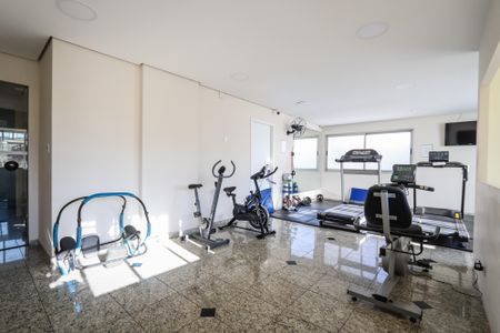 Apartamento à venda com 64m², 2 quartos e 1 vaga Apartamento à venda com 64m², 2 quartos e 1 vagaÁrea comum - Academia