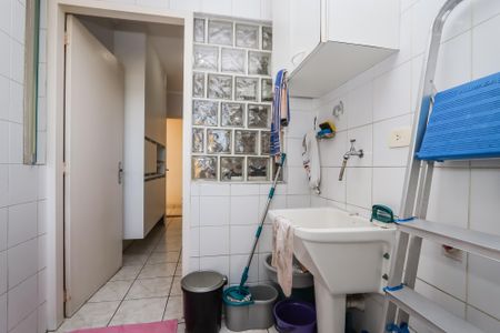 Apartamento à venda com 64m², 2 quartos e 1 vaga Apartamento à venda com 64m², 2 quartos e 1 vagaÁrea de Serviço