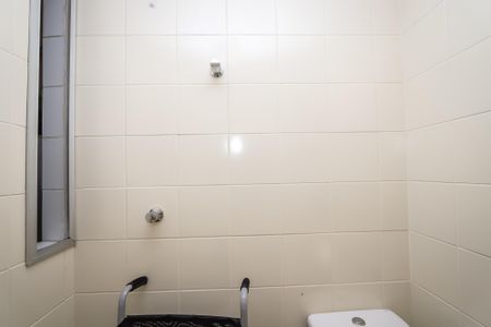 Apartamento à venda com 64m², 2 quartos e 1 vaga Apartamento à venda com 64m², 2 quartos e 1 vagaLavabo