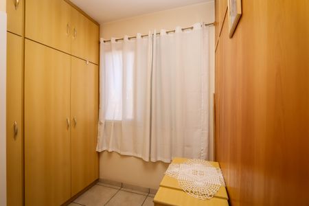 Apartamento à venda com 64m², 2 quartos e 1 vaga Apartamento à venda com 64m², 2 quartos e 1 vagaCloset da Suíte