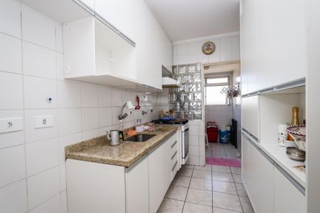 Apartamento à venda com 64m², 2 quartos e 1 vaga Apartamento à venda com 64m², 2 quartos e 1 vagaCozinha
