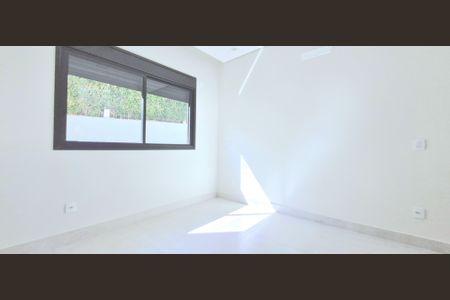 Casa de condomínio à venda com 280m², 4 quartos e 4 vagasQuarto 3