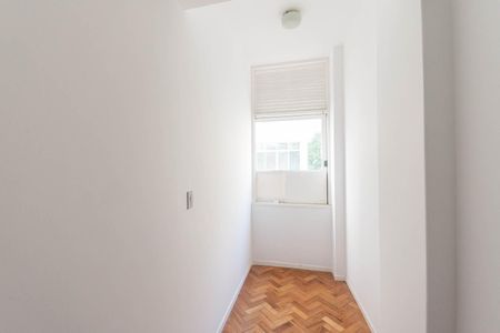 Apartamento à venda com 130m², 2 quartos e 1 vagaSuíte