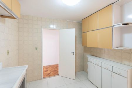 Apartamento à venda com 130m², 2 quartos e 1 vagaCozinha