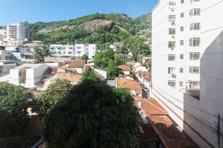 Apartamento à venda com 130m², 2 quartos e 1 vagaVista