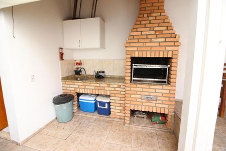 Casa à venda com 120m², 3 quartos e 2 vagasChurrasqueira