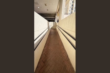 Apartamento à venda com 50m², 2 quartos e 1 vaga Apartamento à venda com 50m², 2 quartos e 1 vagaRampa - Corrimão