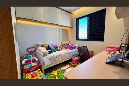 Apartamento à venda com 86m², 3 quartos e 2 vagasQuarto 2