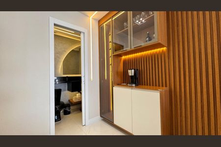 Apartamento à venda com 86m², 3 quartos e 2 vagasLavabo