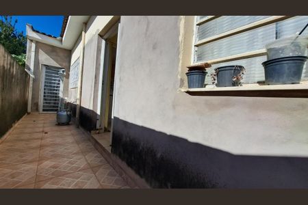 Casa à venda com 186m², 3 quartos e 2 vagas