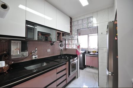 Apartamento à venda com 58m², 2 quartos e 1 vagaCozinha