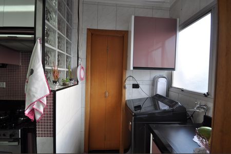 Apartamento à venda com 58m², 2 quartos e 1 vagaÁrea de serviço